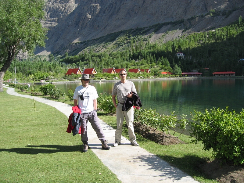 Carsten & Keld at the Shangri-La resort / Skardu